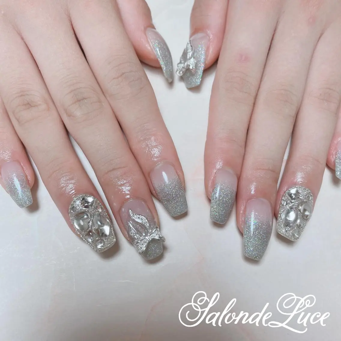 ネイル グラデーション Salon de Luceのネイルデザイン