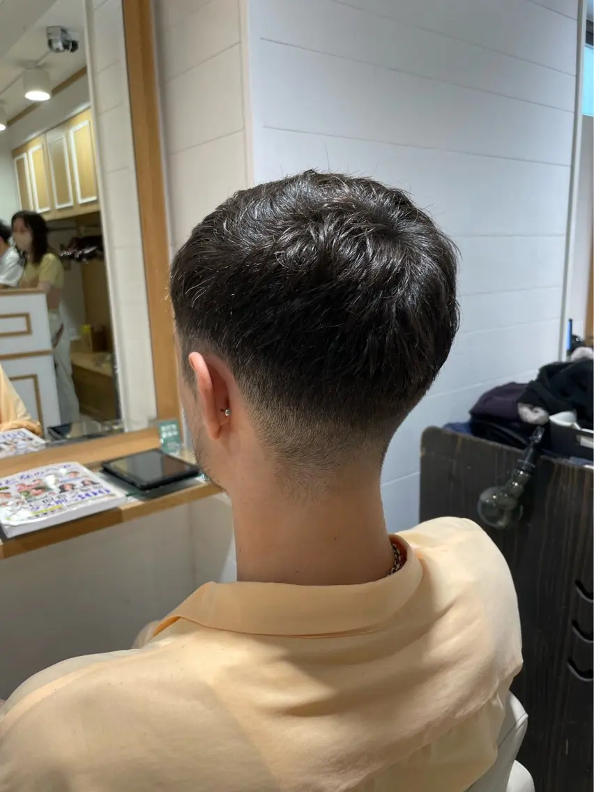 メンズ カット 🐝メンズハイライト …Rioのヘアスタイル