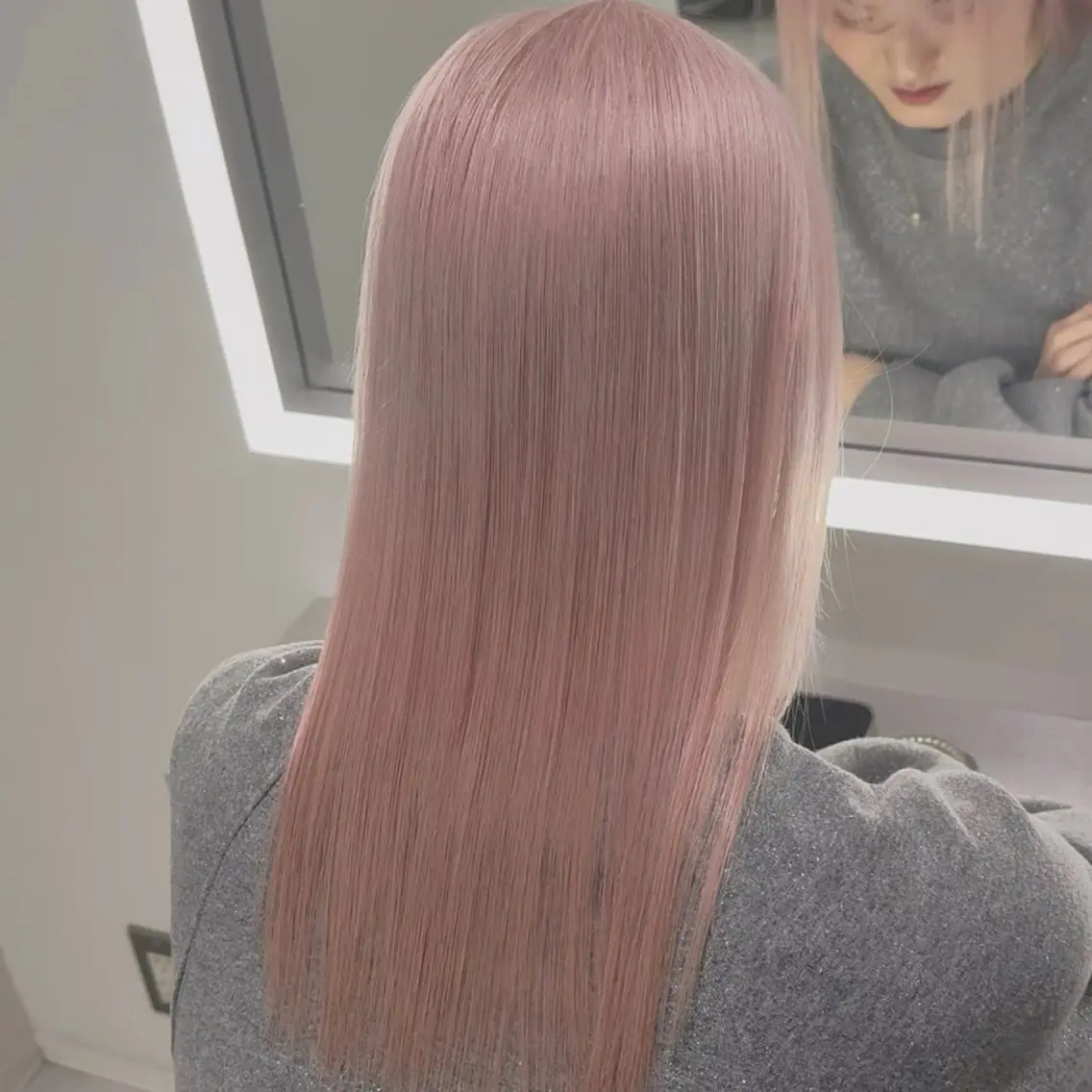 ミディアム tace新宿 めいのヘアスタイル