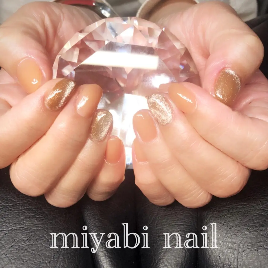 ネイル マグネットネイル オフィスネイル オレンジ ハンドネイル miyabi nail 桂川駅近くのネイルデザイン