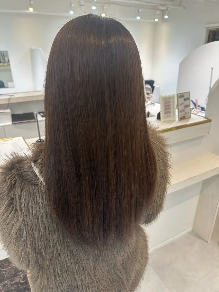 ロング ハイライト Emuest心斎橋 SAKIのヘアスタイル