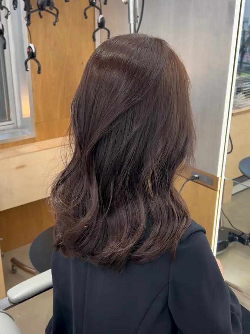カラー ヘアカラー トリートメント 渡辺 愛里のヘアスタイル