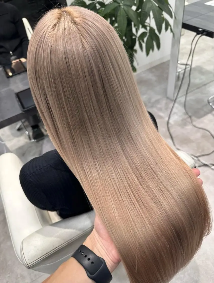【髪質改善・艶髪】ハイダメージでも⭕️酸性ストレート✨✨前髪カット込み🎀の写真
