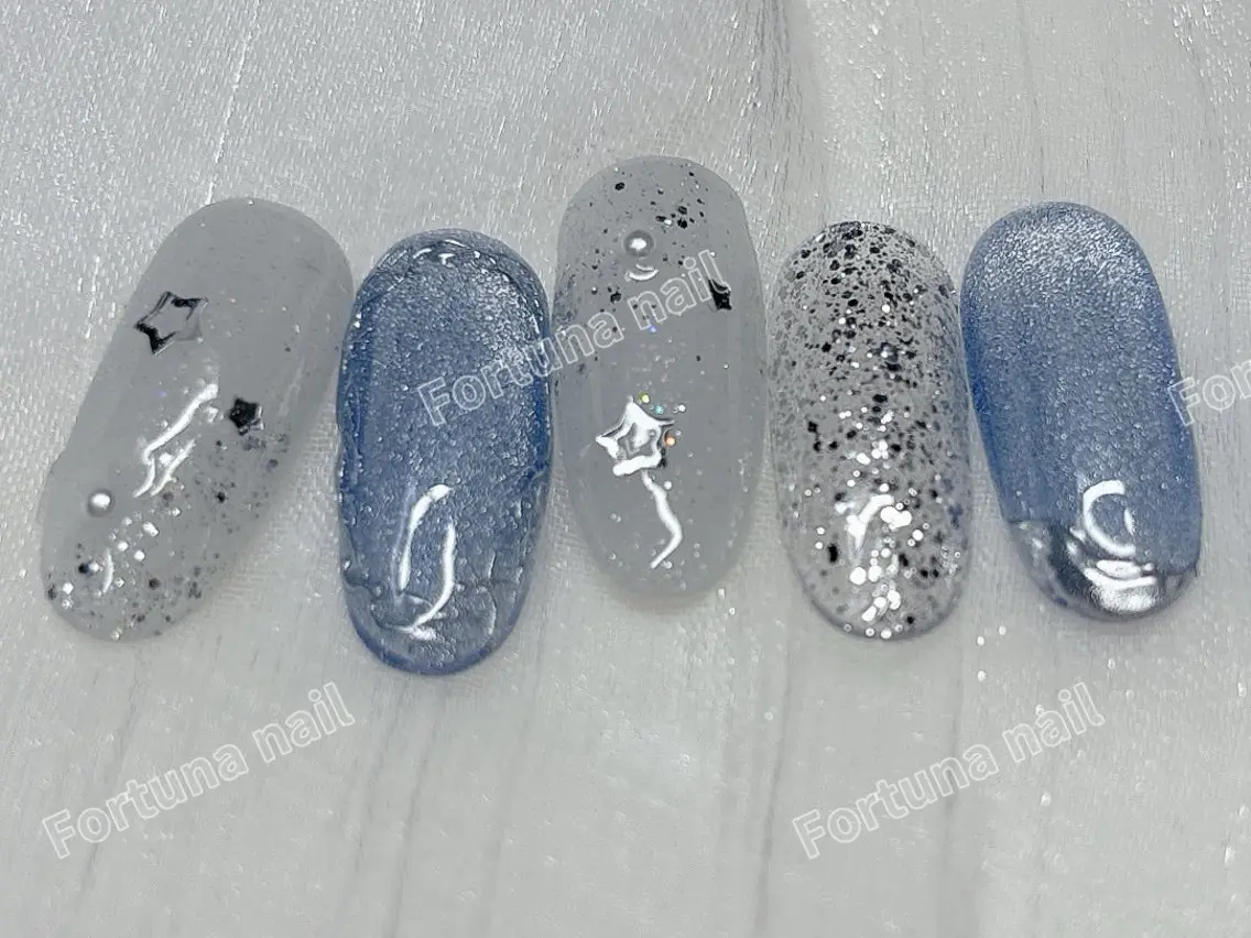 ネイル 冬ネイル クリスマス Nail •Head スパFortunaのネイルデザイン
