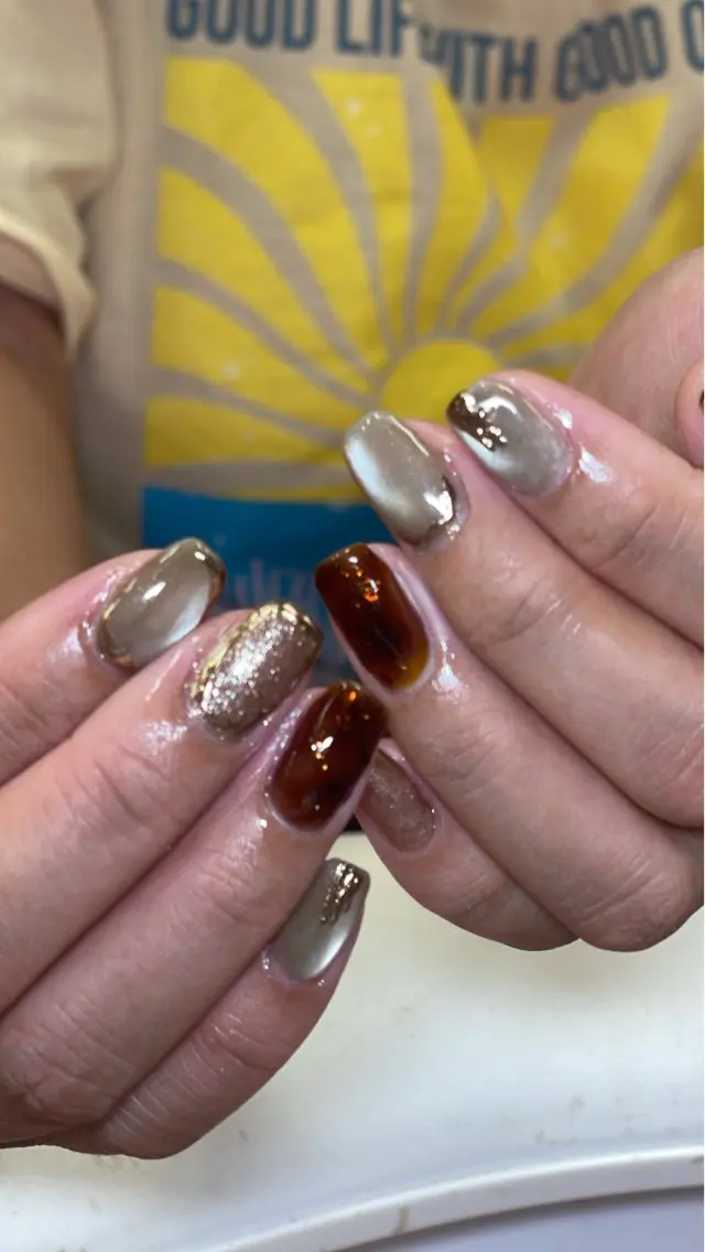 ネイル べっ甲ネイル ミラーネイル ハンドネイル niko nailのネイルデザイン