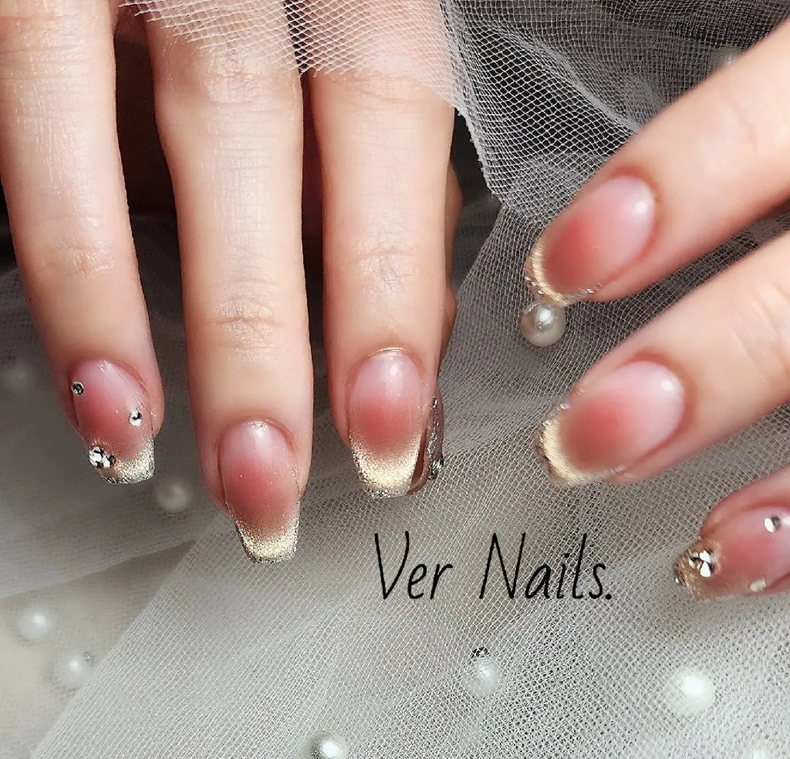 ネイル フレンチネイル マグネットネイル マグネットフレンチ ハンドネイル Ver Nails.のその他イメージ