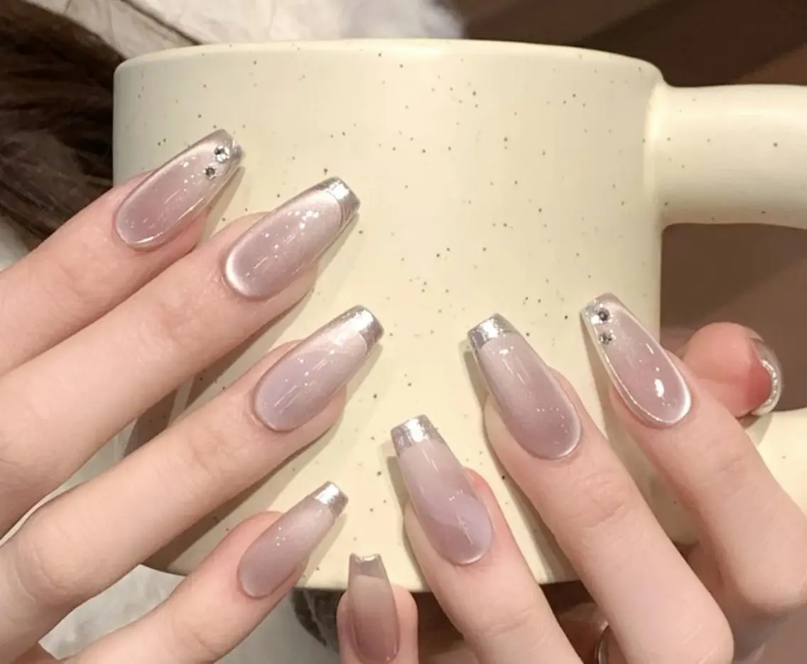 ネイル ハンドネイル 🎀 Ayaka_nailのネイルデザイン