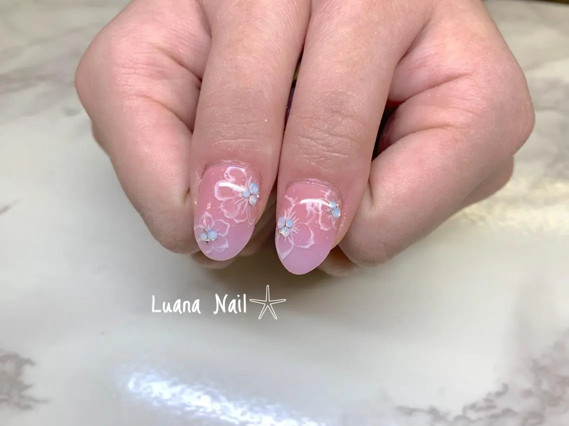 ネイル ハンドネイル BeauJu by Luana Nailのネイルデザイン