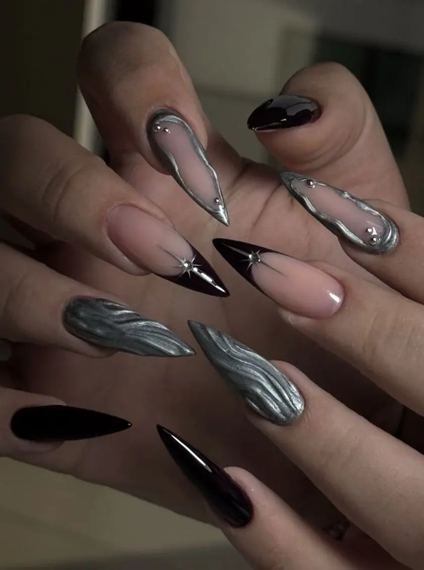 ネイル フレンチネイル キラキラネイル マグネットネイル ミラーネイル ニュアンスネイル ハンドネイル Tira Nailのネイルデザイン