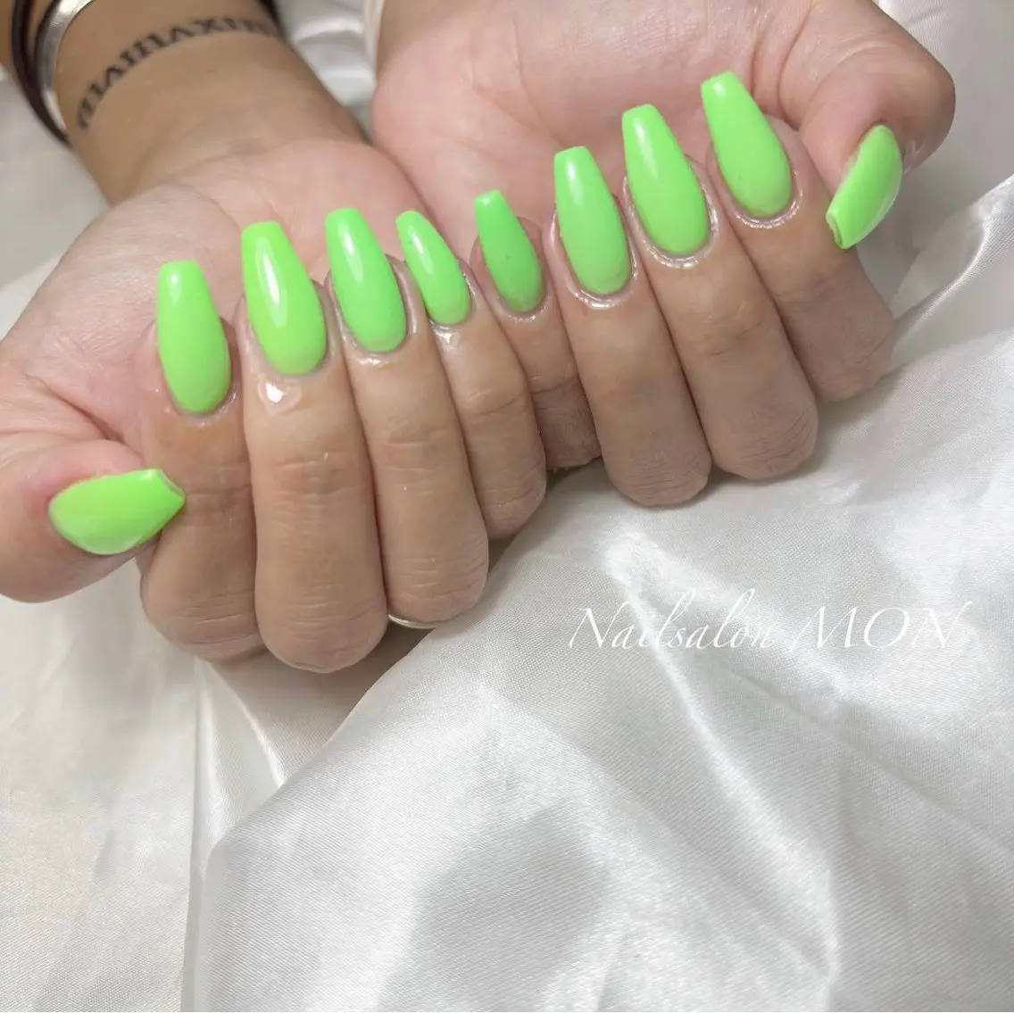 ネイル ハンドネイル Nailsalon MONのネイルデザイン