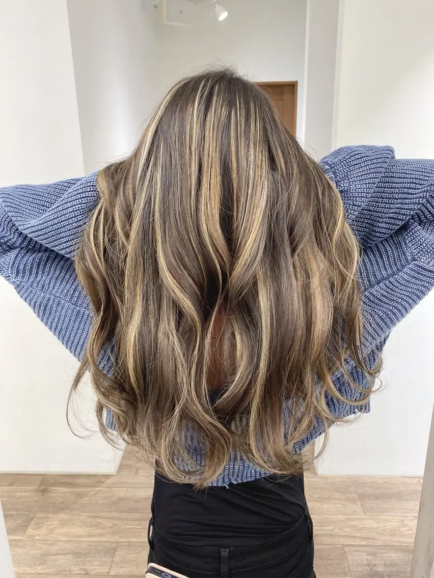ロング カラー ヘアカラー トリートメント ハイライト⭐️上野 高広のヘアスタイル