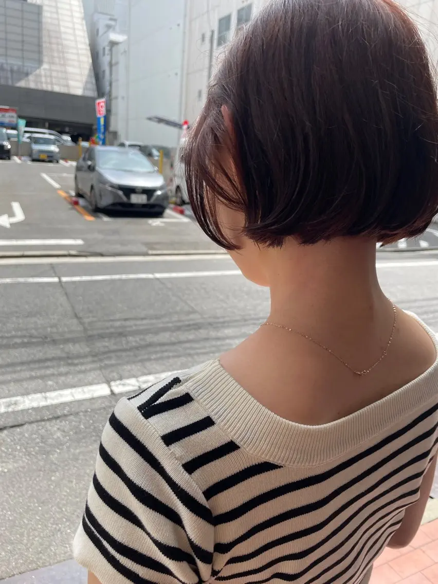 ショート カラー ボブ カット ヘアカラー トリートメント さの あやねのヘアスタイル