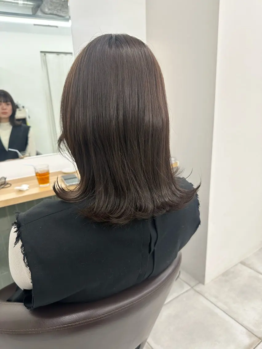 ミディアム カラー カット ヘアカラー トリートメント ブリーチなし/レイヤ ー特化🌈Tommyのヘアスタイル