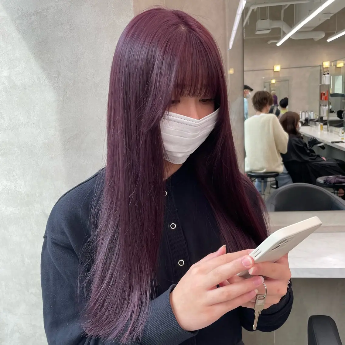 ロング カラー 抜け感レイヤー︴ ニュアンスカラーのヘアスタイル