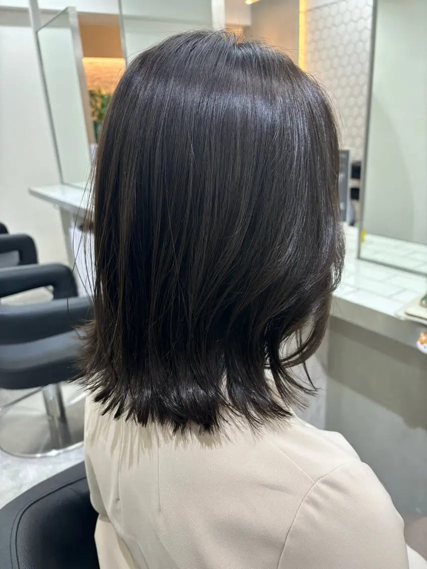 ミディアム カラー Ｖｉｏｔ  銀座 樋口 桃佳のヘアスタイル