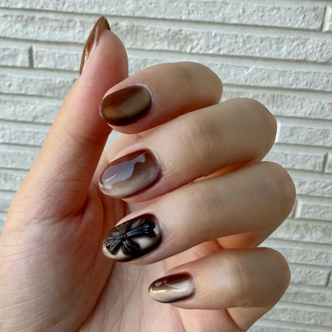 ネイル ブラウン マグネットネイル ハンドネイル nail salon MELOのネイルデザイン