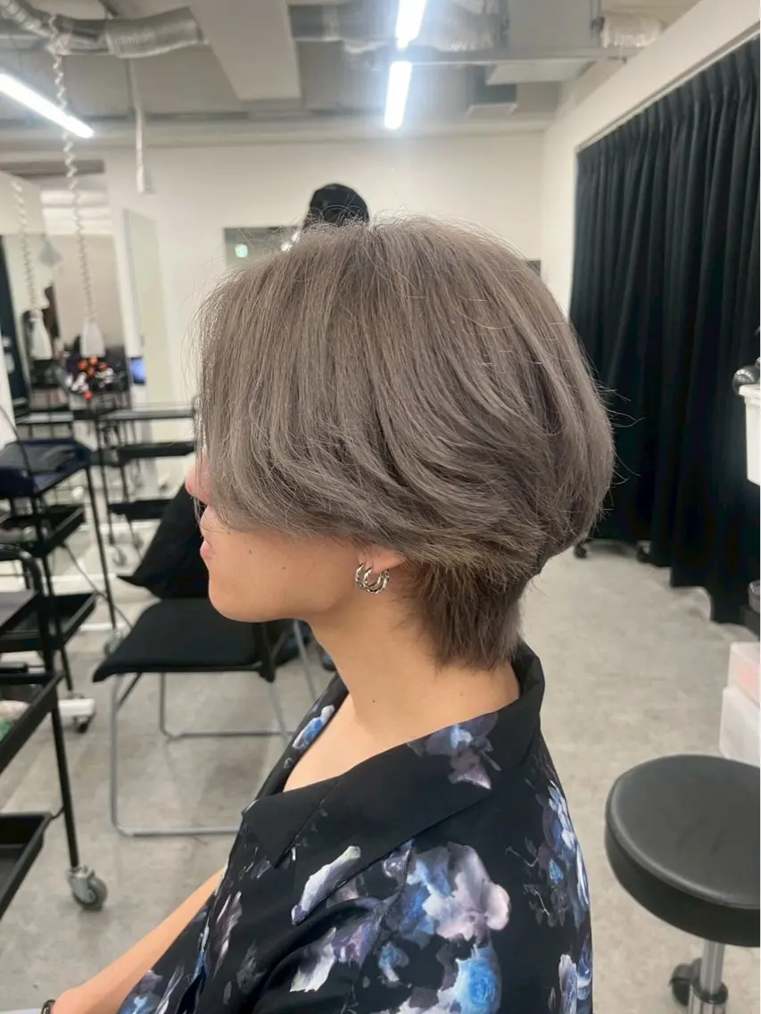 メンズ Natsumi / 透明感艶カラーのヘアスタイル