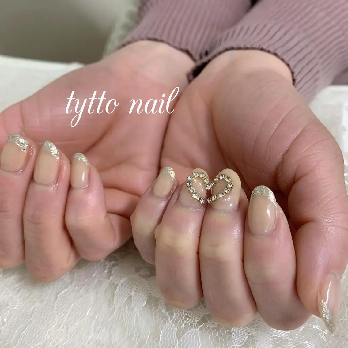 ネイル フレンチネイル ガラスフレンチ ハート キラキラネイル 韓国ネイル ハンドネイル tytto nail ❤︎‪‪eri‪‪のネイルデザイン