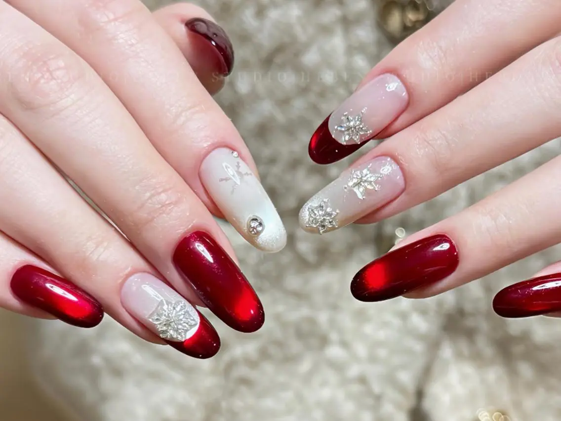 ネイル ハンドネイル 🎀 NaNa_nailのネイルデザイン