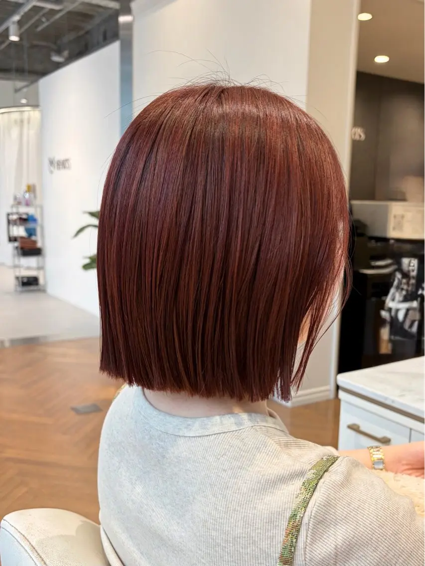ショート カラー ブラウンカラー オレンジ オレンジブラウン カット ヘアカラー トリートメント サエ/ レイヤー/パーマのヘアスタイル