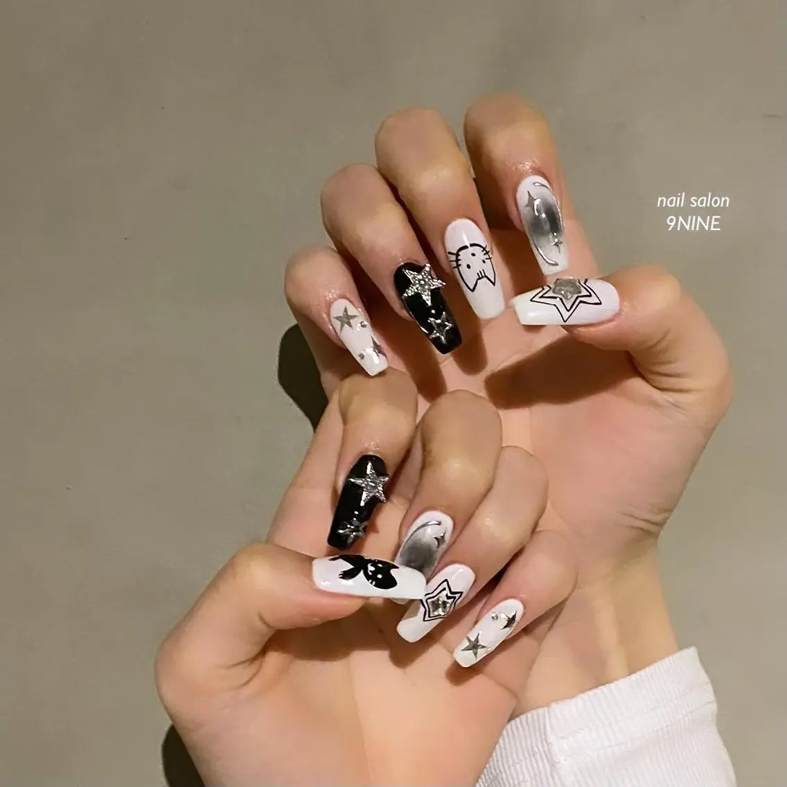 ネイル ハンドネイル nail salon 9NINEのネイルデザイン