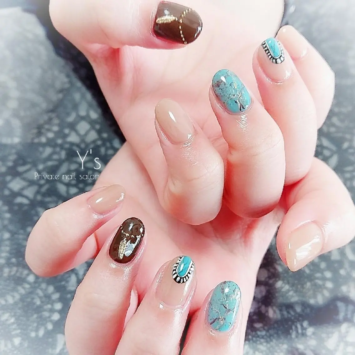 ネイル YUMI NAGAI  のネイルデザイン