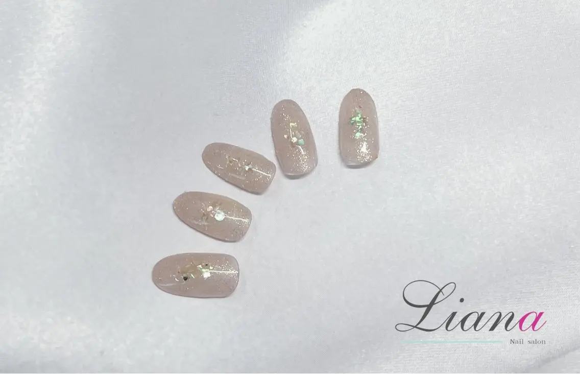 ネイル Liana CHIYAKOのネイルデザイン