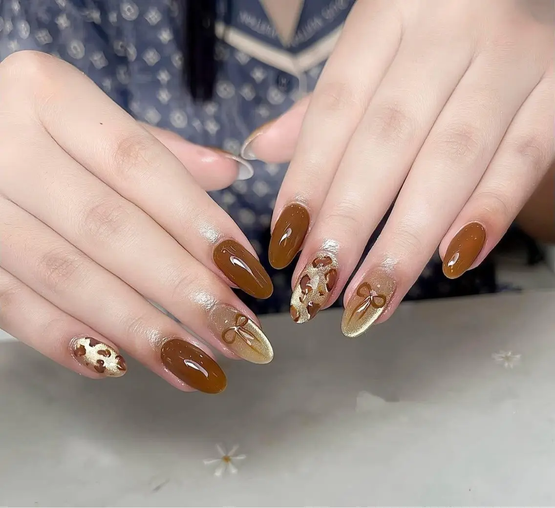 ネイル EMI NAILSのネイルデザイン
