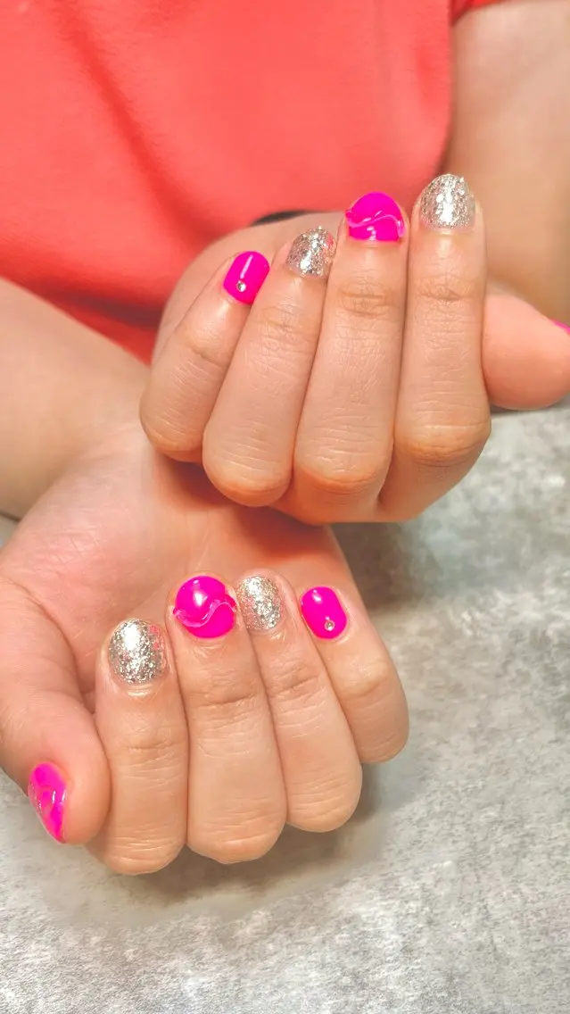 ネイル ハンドネイル ハンドケア shino🌟 痛ネイルのネイルデザイン