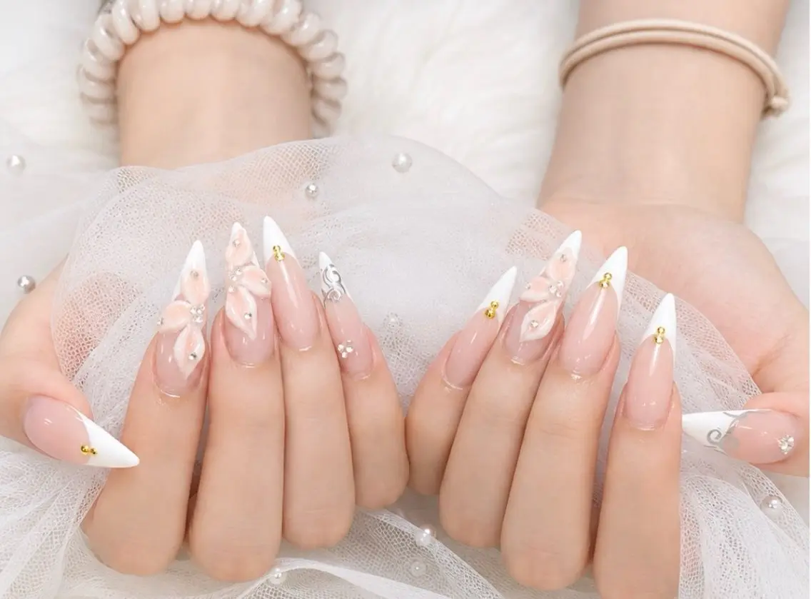 ネイル ハンドネイル YMT__ Nailsのネイルデザイン