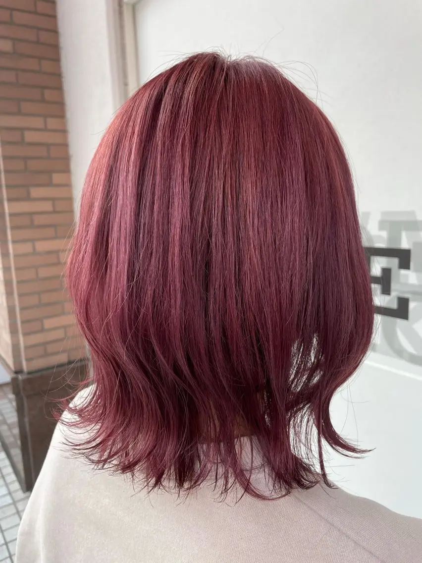 ミディアム カラー ピンクカラー バイオレットカラー Amour なぐらのヘアスタイル