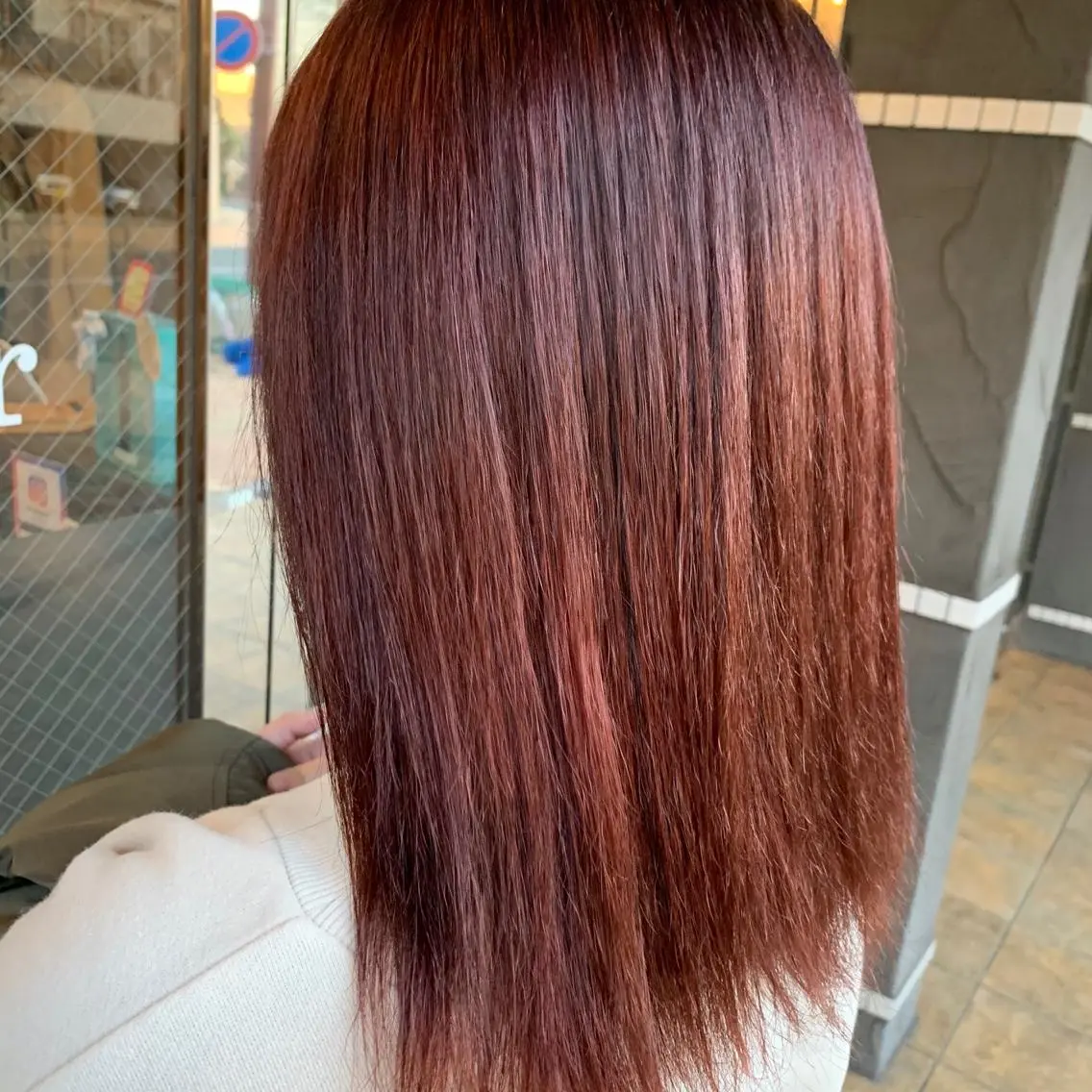 ミディアム カラー HairDesign Azurのヘアスタイル