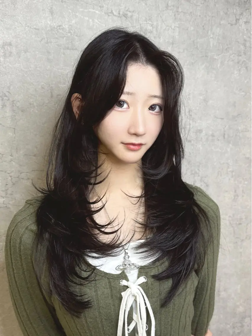 ロング トレンド韓国レイヤー 🇰🇷のんのヘアスタイル