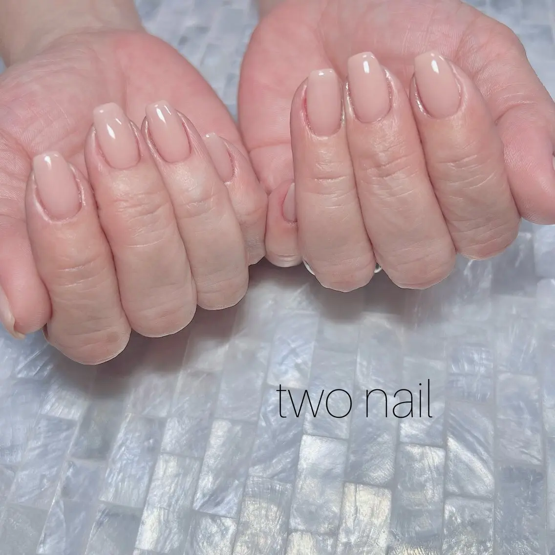 ネイル ネイルチップ ホワイト ハンドネイル two nailのネイルデザイン