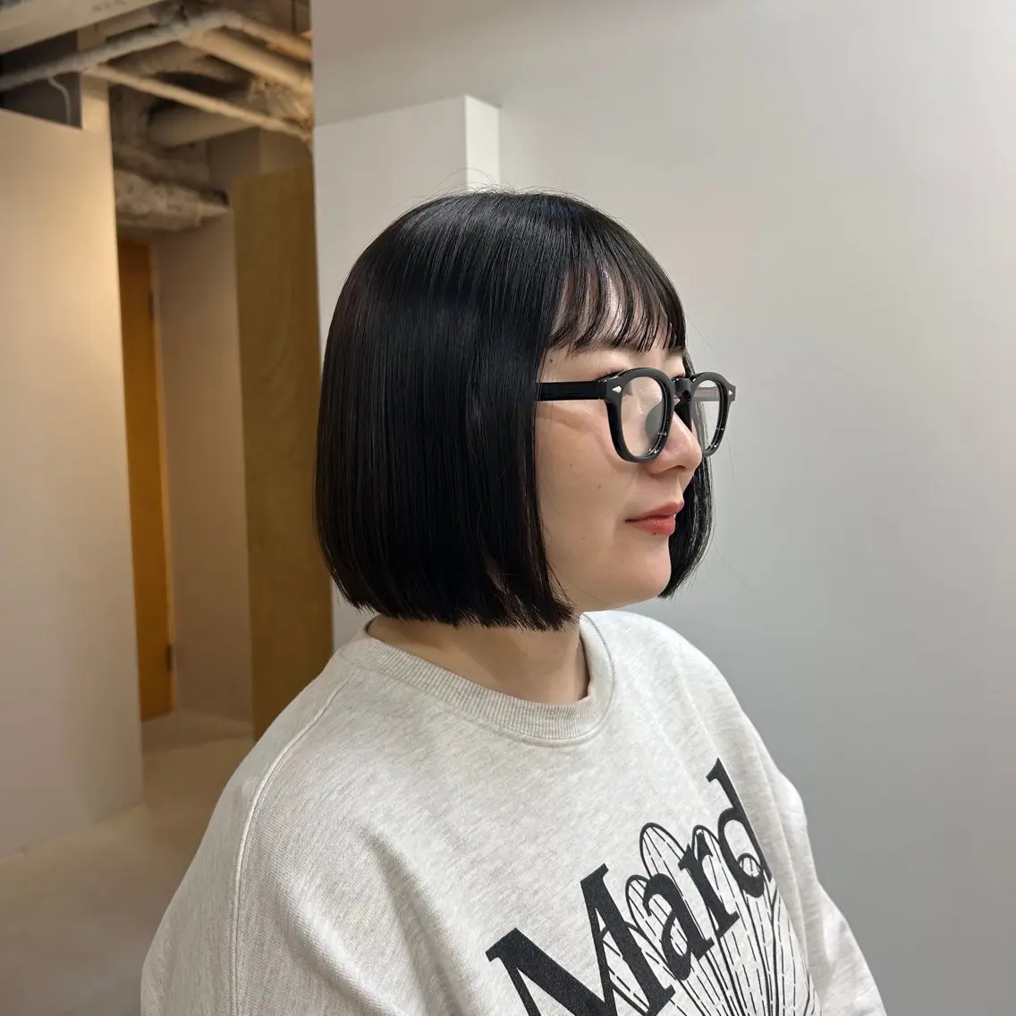 縮毛矯正モデルの写真