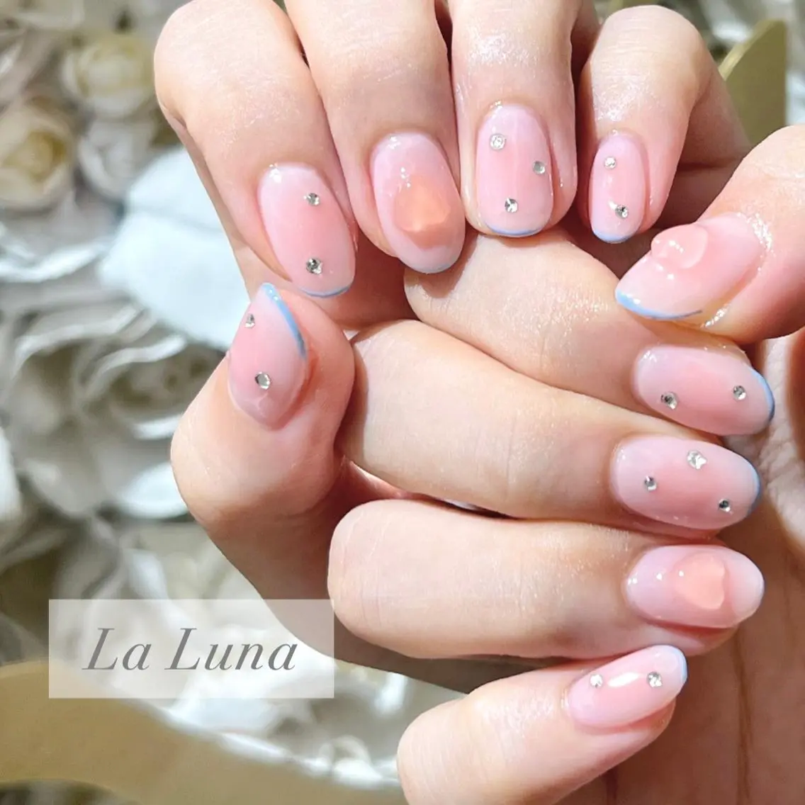 ネイル LaLuna🌙 Natsukiのネイルデザイン