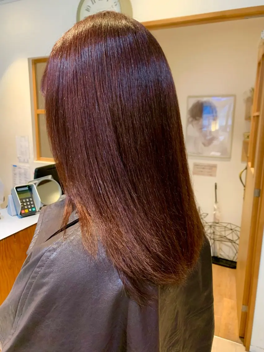 セミロング カラー ブラウンカラー 庄司 沙羅のヘアスタイル
