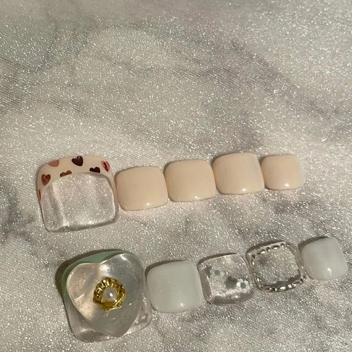 ネイル シンプルネイル フットネイル lylynail YUUKAのネイルデザイン