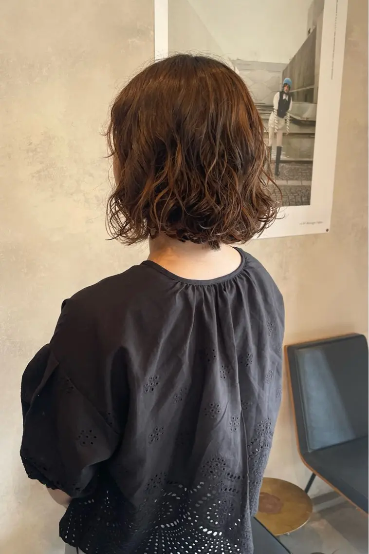 ショート パーマ 橋本 実奈美のヘアスタイル