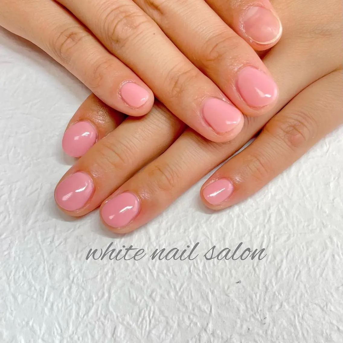 ネイル ジェルネイル ハードジェル ラメ(グリッター) 持ち込み シンプルネイル white nail salonのネイルデザイン