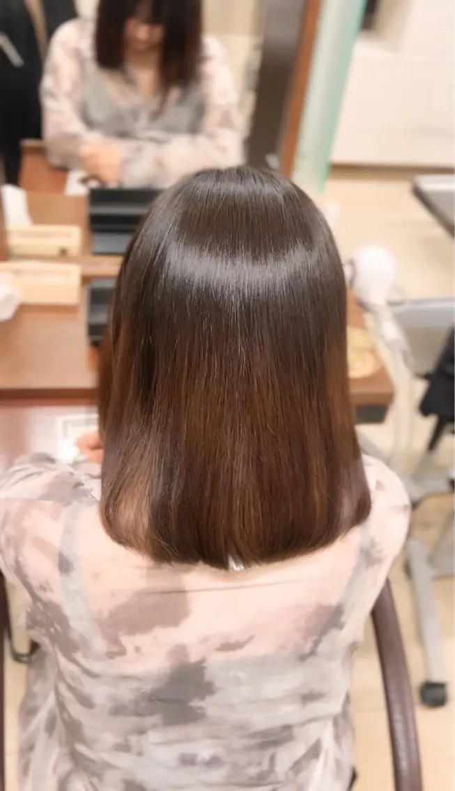 ミディアム 伸ばしかけ 縮毛矯正 縮毛矯正 越納 陸のヘアスタイル