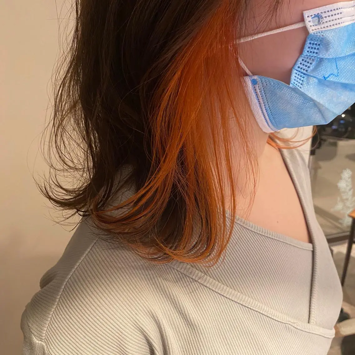 ミディアム カラー ヘアアレンジ デザインカラー イヤリングカラー 美髪矯正 韓国レイヤーのヘアスタイル
