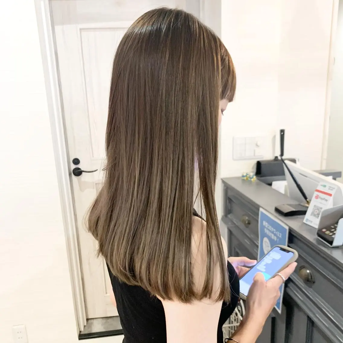 ロング カラー ムラヨシ ショータのヘアスタイル