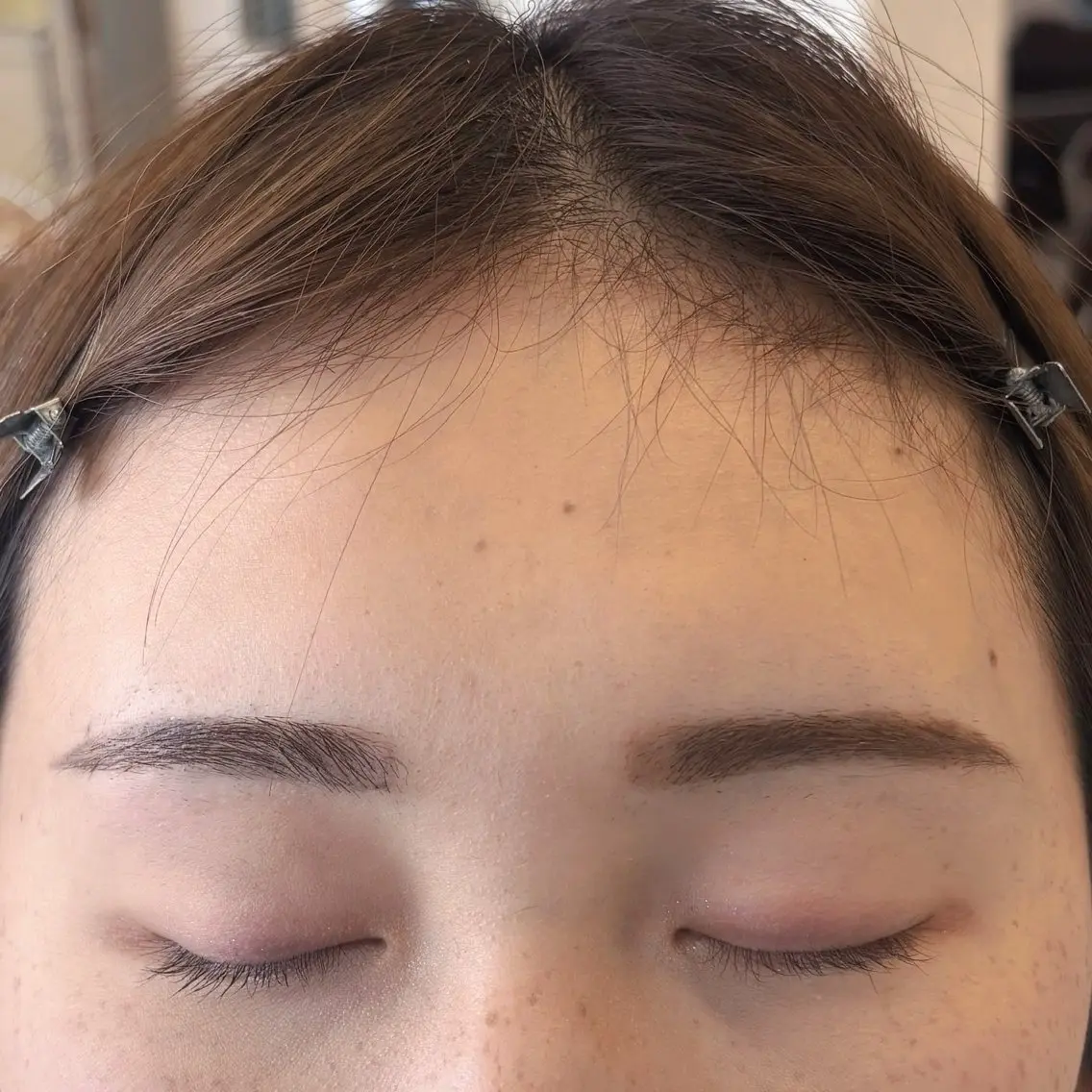 アイブロウ 艶カラー 髪質改善 🍓苺奈のヘアスタイル