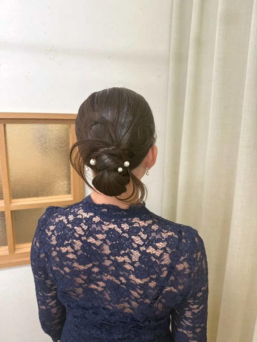 セミロング ヘアアレンジ 成人式 ハーフアップ 結婚式・ブライダル デート 卒業式のヘアスタイル 褒められヘアメイク /ボブ女子🐶みおのヘアスタイル