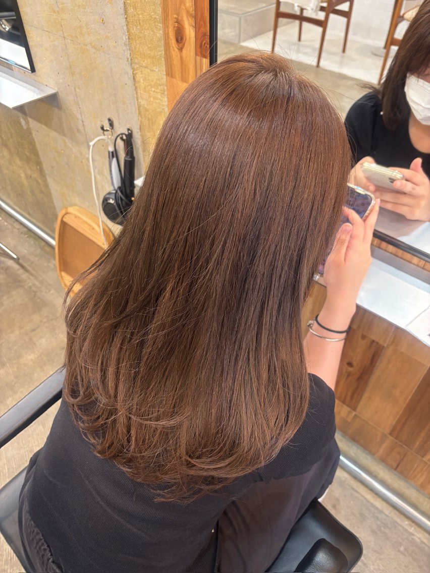 セミロング カラー 石井 太陽のヘアスタイル