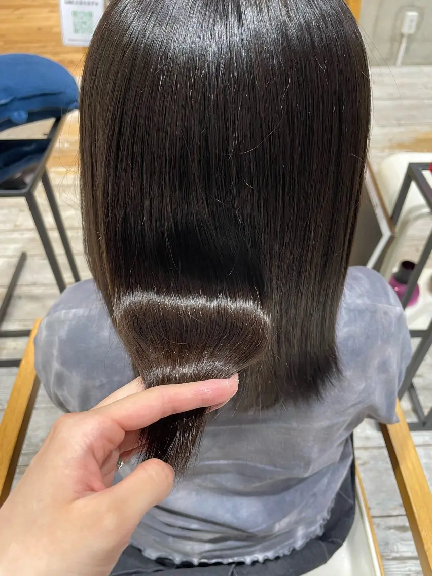 【 ✨髪の広がり、クセを抑えてツヤ髪叶えます✨ 】美髪縮毛矯正➕カット➕TOKIO3stepトリートメント💫💫💫の写真