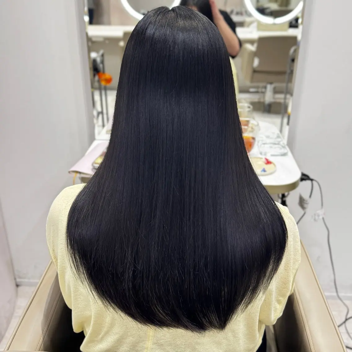 ロング カラー ブルーカラー トリートメント ヘアカラー Agnos TAKEMURAのヘアスタイル