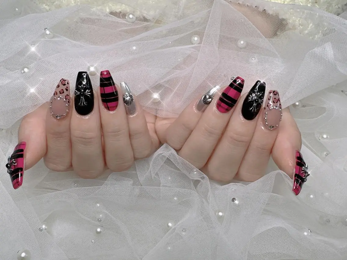 ネイル ハンドネイル nail GZMのネイルデザイン