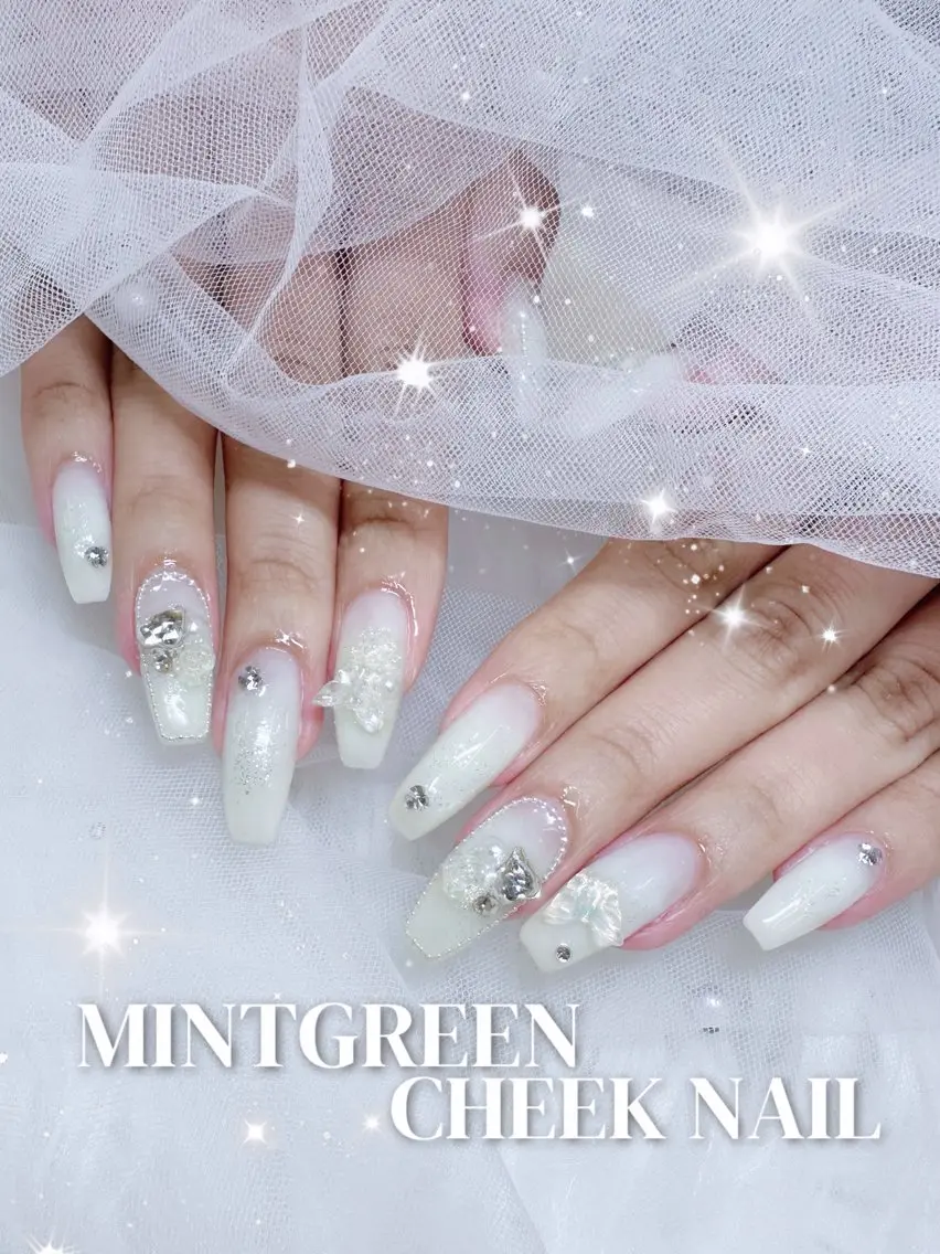 ネイル ハンドネイル NON🎀韓国 ちゅるんワンホン🎀のネイルデザイン